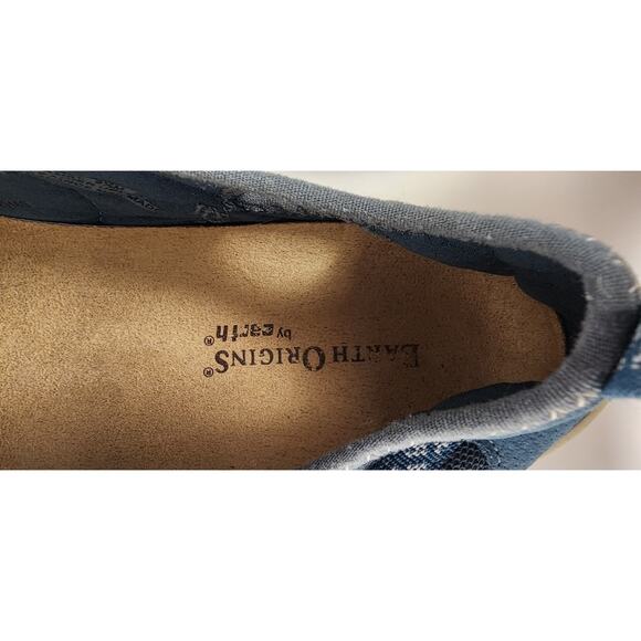 Earth Origins Campy Fisherman Sandals Suede Leather Color Blue Size 9.5M - Picture 8 of 9